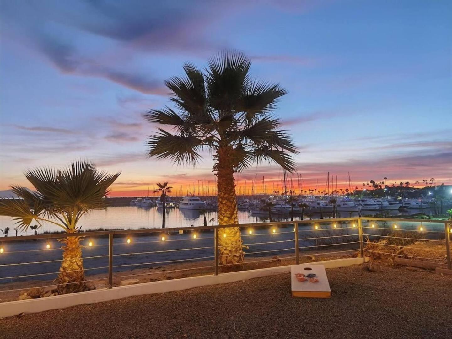Playa Plateada Beach House เอนเซนาดา ภายนอก รูปภาพ