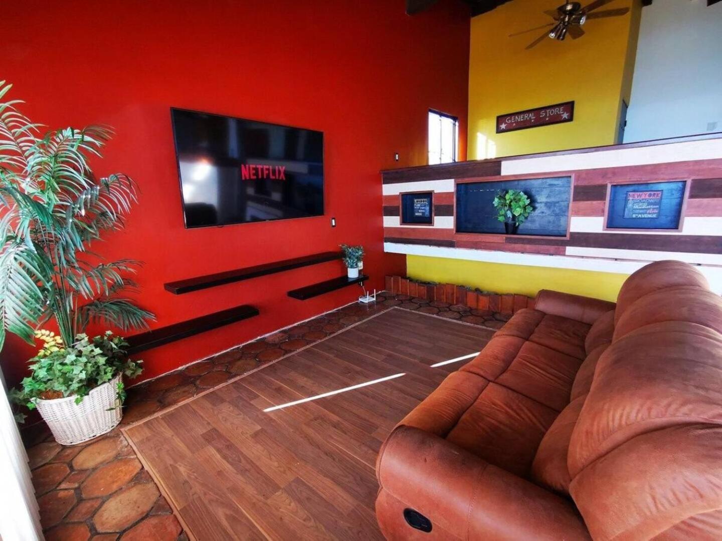 Playa Plateada Beach House เอนเซนาดา ภายนอก รูปภาพ