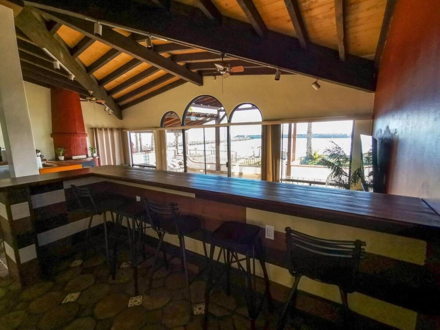 Playa Plateada Beach House เอนเซนาดา ภายนอก รูปภาพ